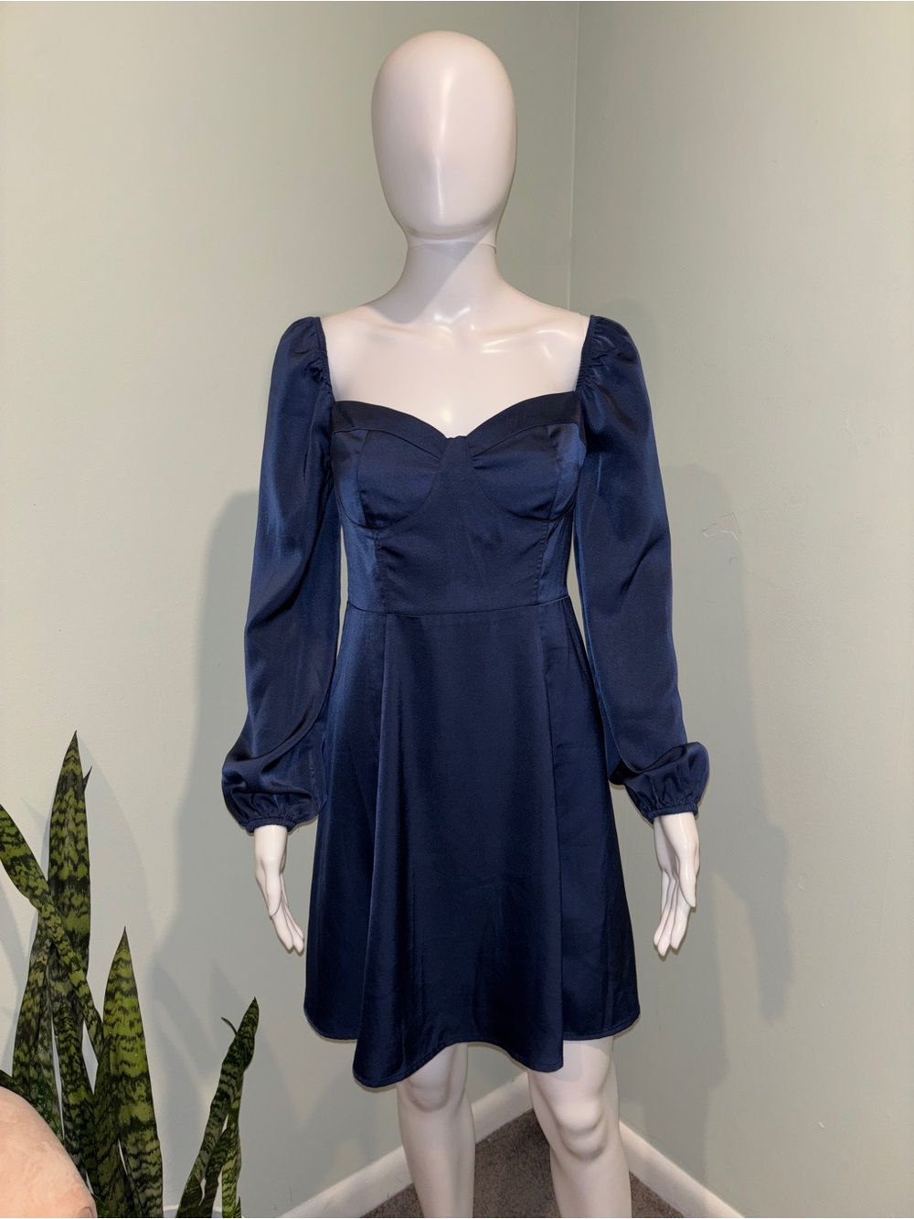 Altar’d State Navy Blue Sweetheart Neckline Long Sleeve Silk Mini Dress - M
